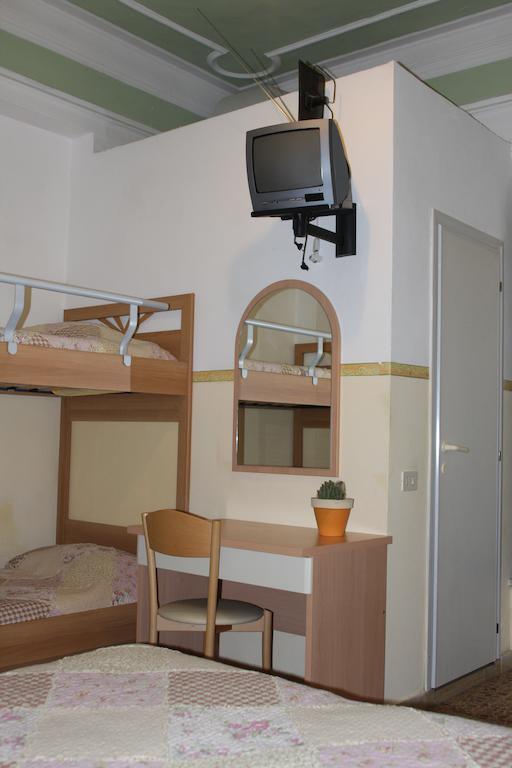 Hotel Ornella Lido di Camaiore Room photo