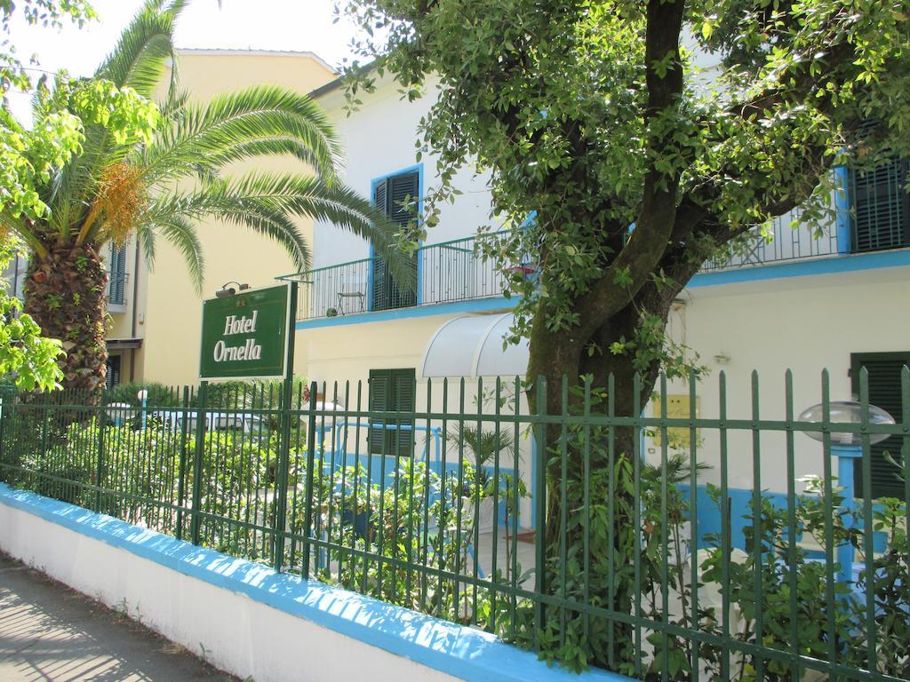 Hotel Ornella Lido di Camaiore Exterior photo
